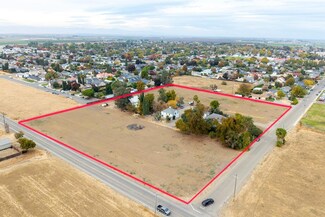 2939 Grove Ave, Gustine, CA 95322