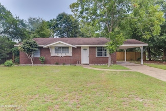 2610 Demaret Dr, Gulfport, MS 39507