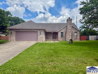 8224 E Sunset Ave, Terre Haute, IN 47805
