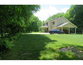 59 Cummington Rd, Cummington, MA 01026