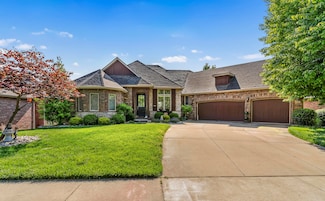 5998 S Parkhaven Ln, Springfield, MO 65810
