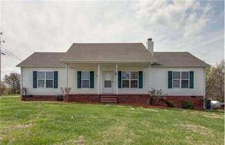 1920 Lockhart Ridge Rd, Columbia, TN 38401