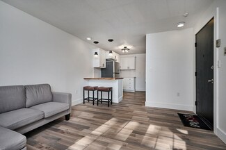 9 Prew Ave Unit 3A, Holyoke, MA 01040