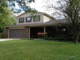 271 Cypress Ln, Libertyville, IL 60048