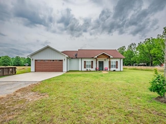 225 Parker Rd, Pope, MS 38658
