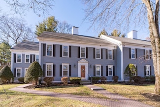 55 West St Unit 3, Medfield, MA 02052