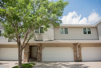 3220 40th Ave S Unit D, Fargo, ND 58104