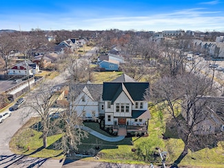1811 Meridian St, Nashville, TN 37207