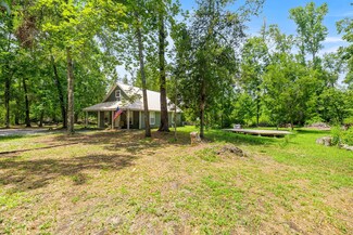 694 SW Quarter Ln, Fort White, FL 32038