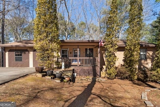 28 E Boxwood Dr SE, Cartersville, GA 30121