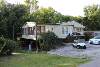 103 Riverside Rd, Perry Park, KY 40363