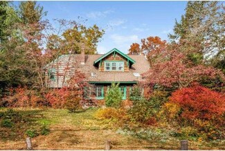 36 Cranbury Neck Rd, Cranbury, NJ 08512