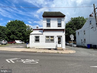 64 S Evans St Unit 2, Pottstown, PA 19464