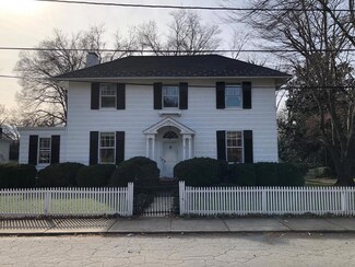 20 Hargrave Blvd, Chatham, VA 24531