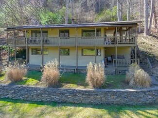 311 N Fork Dr, Lansing, NC 28643