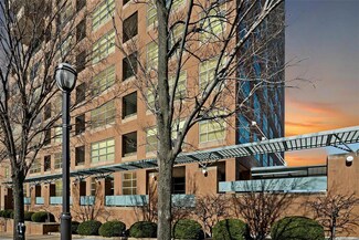 8025 Maryland Ave Unit 2B, Saint Louis, MO 63105