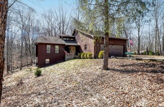 113 Cherokee Ln, Hide A Way Hills, OH 43107