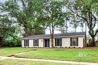 6137 Coronado Dr, Mobile, AL 36693