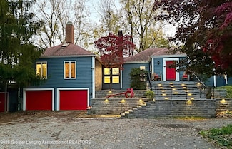 9300 Lookout Point Dr, Laingsburg, MI 48848