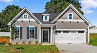 713 Cinnamon Hill Dr, Winston-Salem, NC 27106