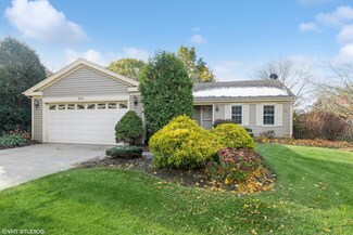 835 Blazing Star Trail, Cary, IL 60013