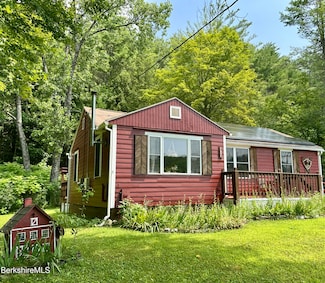 1872 N Main Rd, Otis, MA 01253