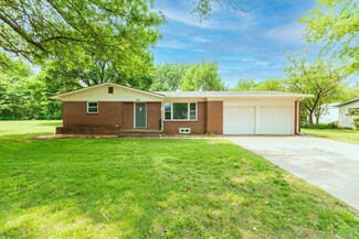 131 S Grain St, Clearwater, KS 67026