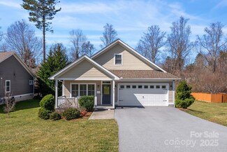 107 Fox Creek Dr, Fletcher, NC 28732