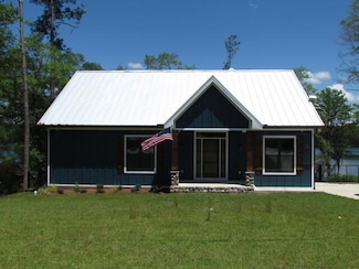 182 Blue Pond Cir, Ponce de Leon, FL 32455