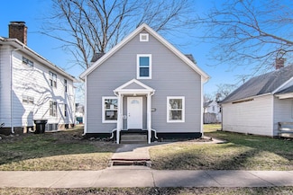 1118 E Bowman St, South Bend, IN 46613