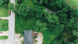 5812 E 149th St, Grandview, MO 64030