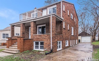 1747 E Madge Ave, Hazel Park, MI 48030