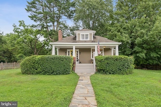 8201 Fort Hunt Rd, Alexandria, VA 22308