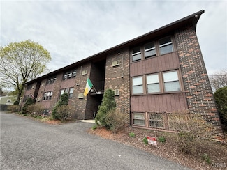 120 Hasbrouck St Unit 11, Syracuse, NY 13206