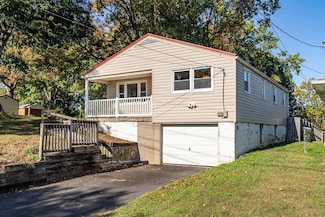 418 G St, Staunton, VA 24401