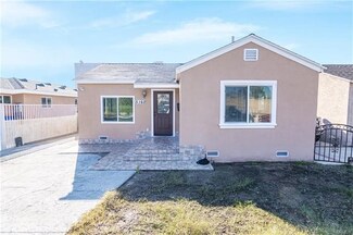 5162 W 142nd St, Hawthorne, CA 90250