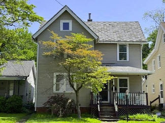 416 3rd St NE, Massillon, OH 44646