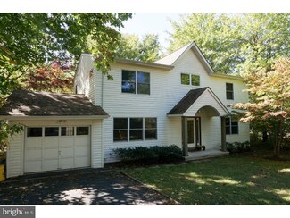5 Basin St, Princeton, NJ 08540