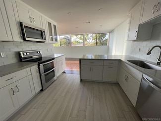 2420 Torrey Pines Rd Unit 304B, La Jolla, CA 92037
