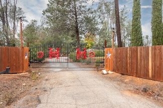 6188 Happy Valley Rd, Anderson, CA 96007