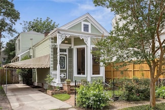 4122 Camp St, New Orleans, LA 70115