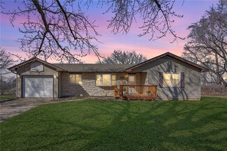 8250 Barth Rd, Lenexa, KS 66227