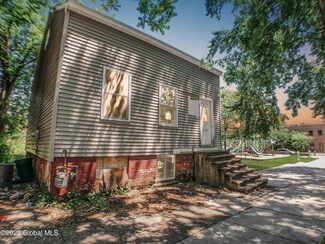 245 2nd St, Albany, NY 12206