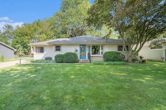 622 Turwill Ln, Kalamazoo, MI 49006