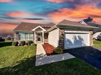 1713 Aaron Ln, Joliet, IL 60431