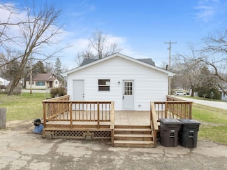 6056 241st Ave, Salem, WI 53168