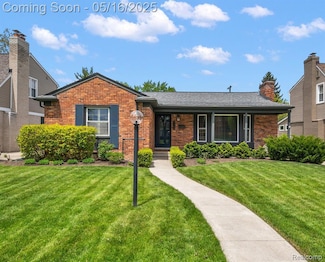 4402 Amherst Rd, Royal Oak, MI 48073