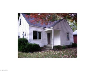 1404 Pawnee Blvd, Akron, OH 44312