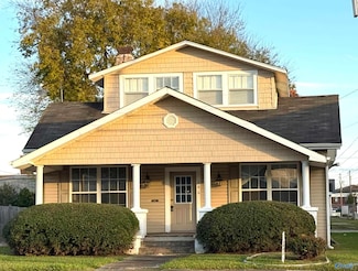 246 S 5th St, Gadsden, AL 35901