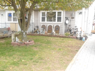 726 Maple St, Lakehurst, NJ 08733